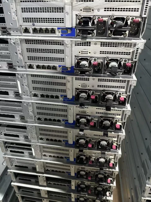 HPE ProLiant DL380 Gen10 barebone batch photo 1