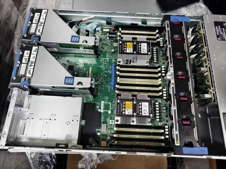 Internal structure of an HPE ProLiant DL380 Gen10 barebone server during component inspection