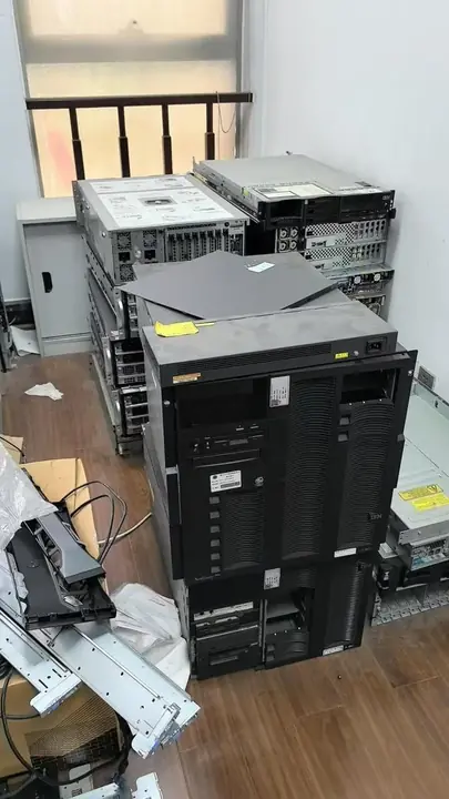 Legacy enterprise servers and IT equipment prepared for lifecycle evaluation