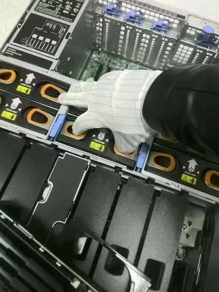 Dell PowerEdge R910 CPU and memory module inspection