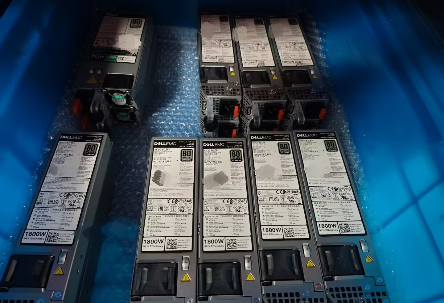Dell EMC Hot-Swap Power Supplies